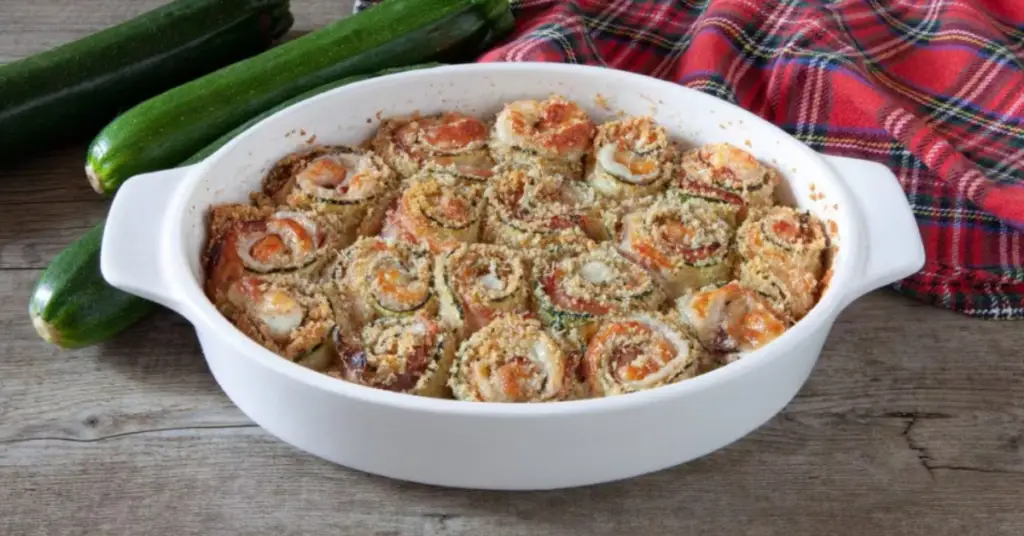 Today we are going to explain to you: Simple, delicious and light! Prepare these zucchini rolls and you will conquer everyone. Go ahead and prepare them!