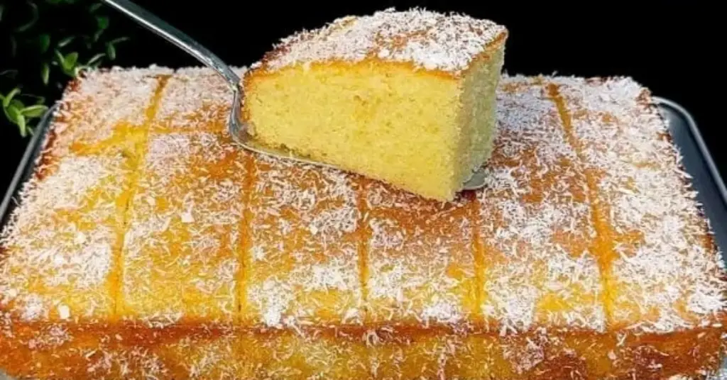 Si quieres preparar un postre exquisito y rápido aquí te enseñamos como hacer el pastel mas suave del mundo en 5 minutos