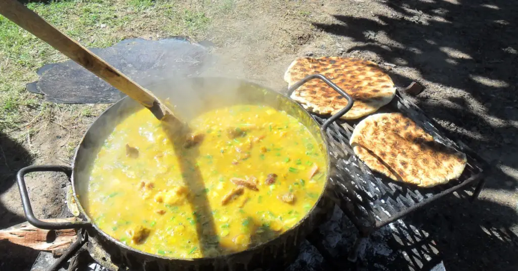 Si te estás preguntando como hacer un buen locro echa un vistazo porque aquí te vamos a explicar como prepararlo para los días patrios